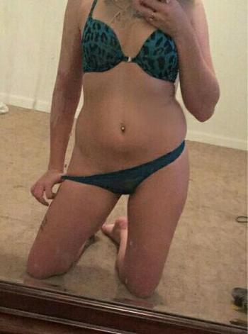 , 19  female escort, Calgary