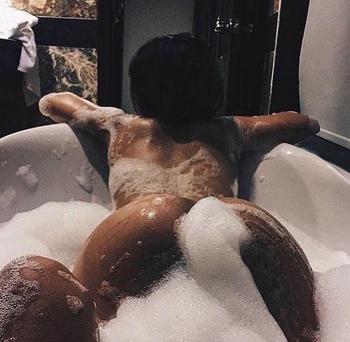 , 24  female escort, Calgary