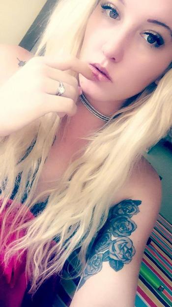 , 20  female escort, Calgary