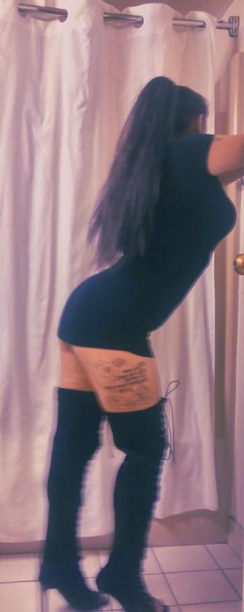 , 28  female escort, Calgary