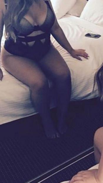 , 23  female escort, Calgary