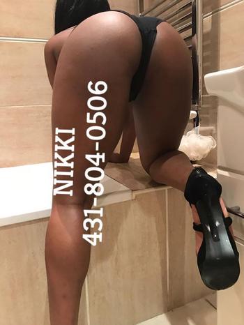 , 21 African American female escort, Calgary