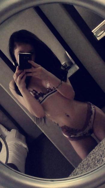 , 21  female escort, Calgary