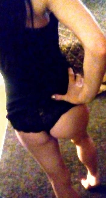 , 27  female escort, Calgary