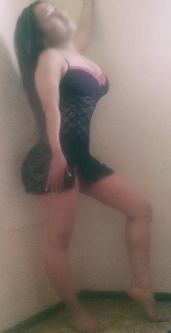 , 21  female escort, Calgary