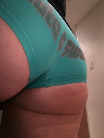 , 30  female escort, Calgary