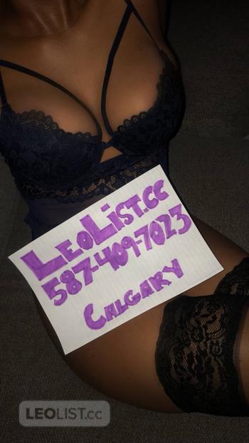 Golden princess, 18 Mixed female escort, Calgary