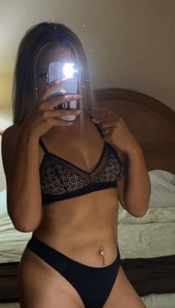 Thirsty N!na, 28 Caucasian/White female escort, Calgary