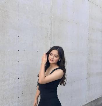 amisha67, 24 Indo Canadian female escort, Calgary