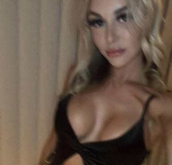 Bella, 22 Caucasian/White female escort, Calgary