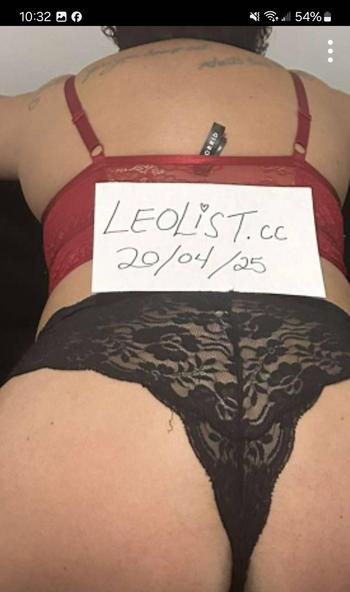 Janelle, 34 Middle Eastern female escort, Calgary