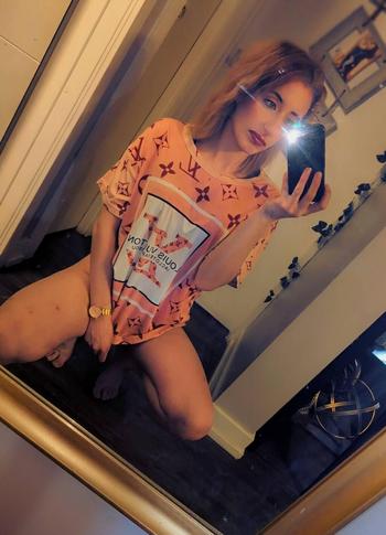 Lala moore., 26 Caucasian/White female escort, Calgary
