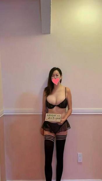 Wendy .403.671.0533, 25 Asian female escort, Calgary