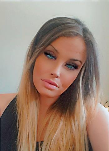 Chanel, 35 Caucasian/White female escort, Calgary