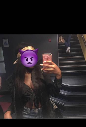 Iyanna, 20 African American female escort, Calgary