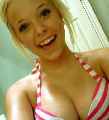 McKayla, 18 Caucasian female escort, Calgary