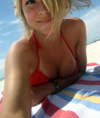 Love, 22 Caucasian female escort, Calgary